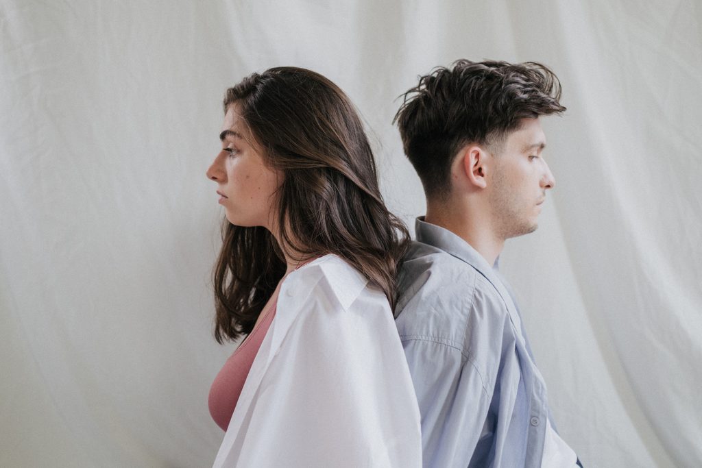 Couple discussing intimacy and sexless relationship concerns during relationship counselling
