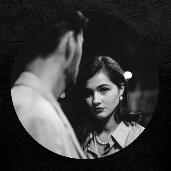 Comprehensive dating guide for modern gentlemen to create meaningful and lasting connections.